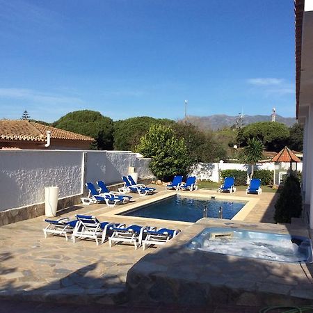 Apartamentos Y Habitaciones Kai Marbella (Adults Only) Bagian luar foto